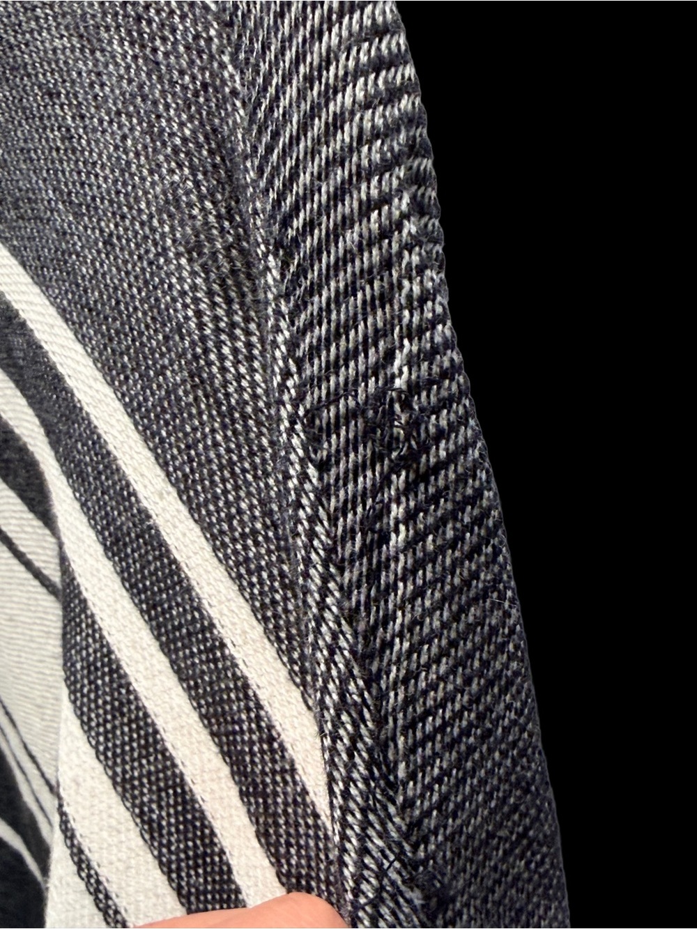 Vince Black/White Striped Open Front Sweater Tunic - Size M - Picture 5 of 7